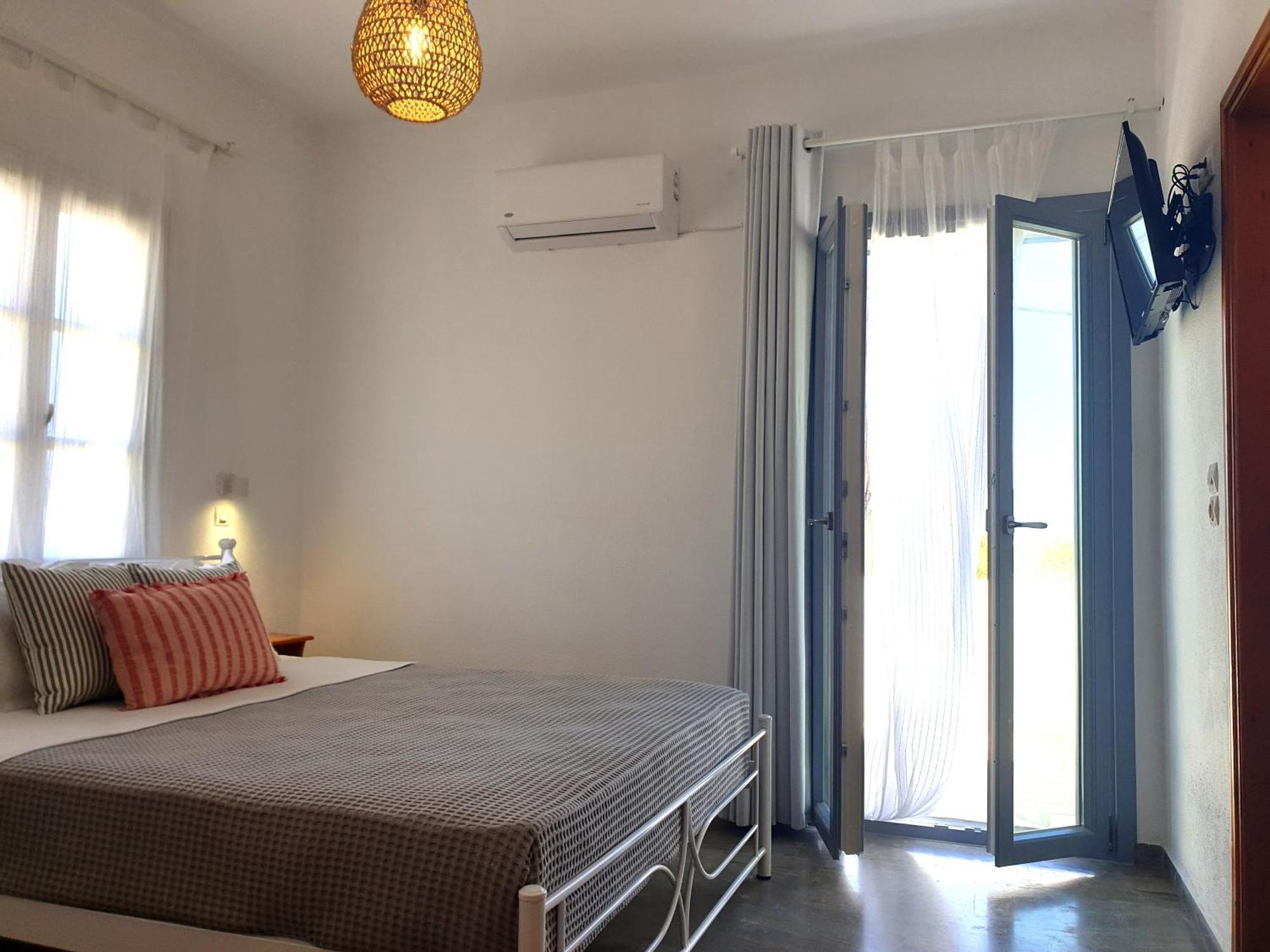 Apartamento Anemos Town Naxos City Exterior foto